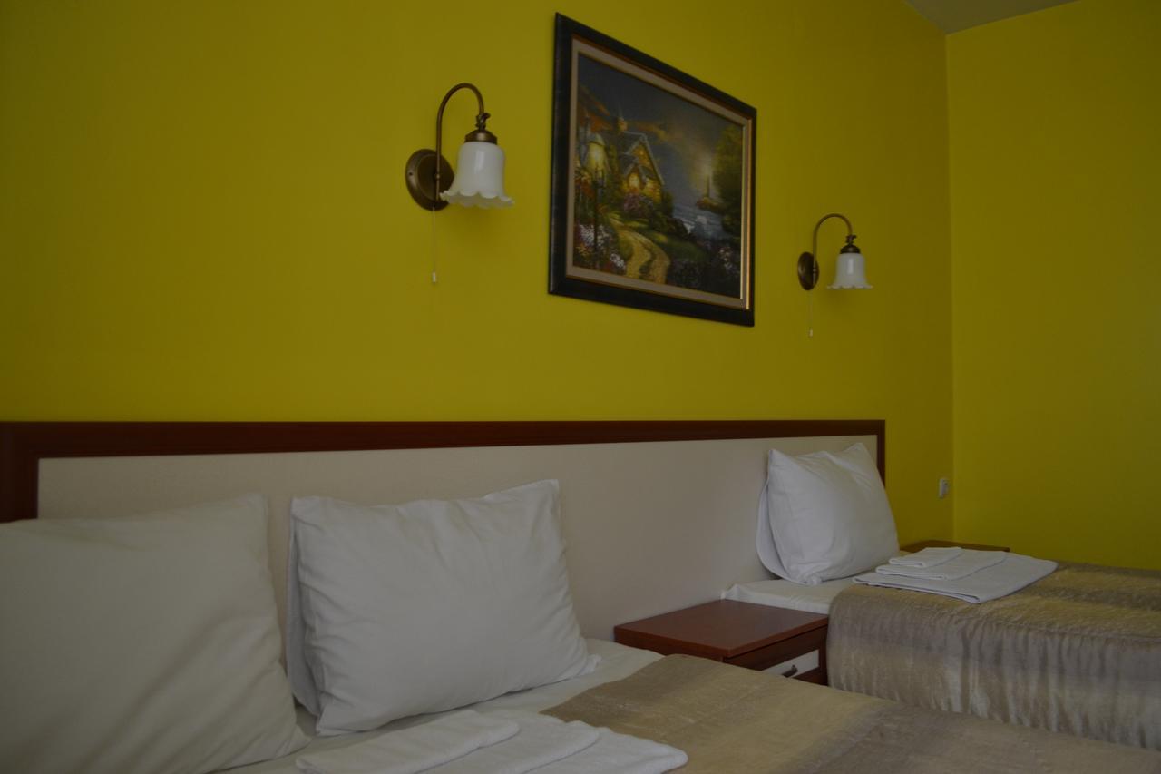 גורנה אוריאחוביצה Hotel Perla מראה חיצוני תמונה